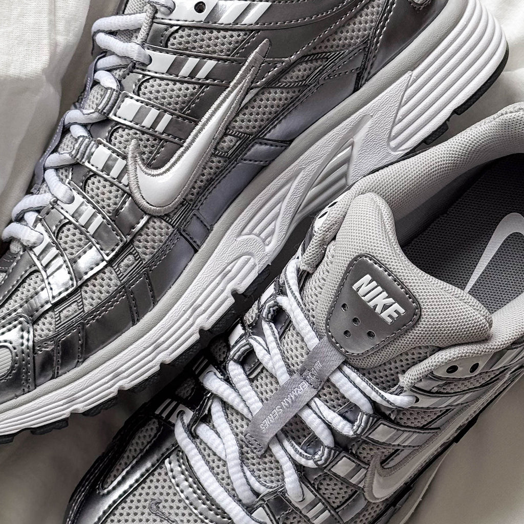 Nike Womans P-6000 Grey Fog / White / Metallic Cool Grey / Cool Grey - Maat 38